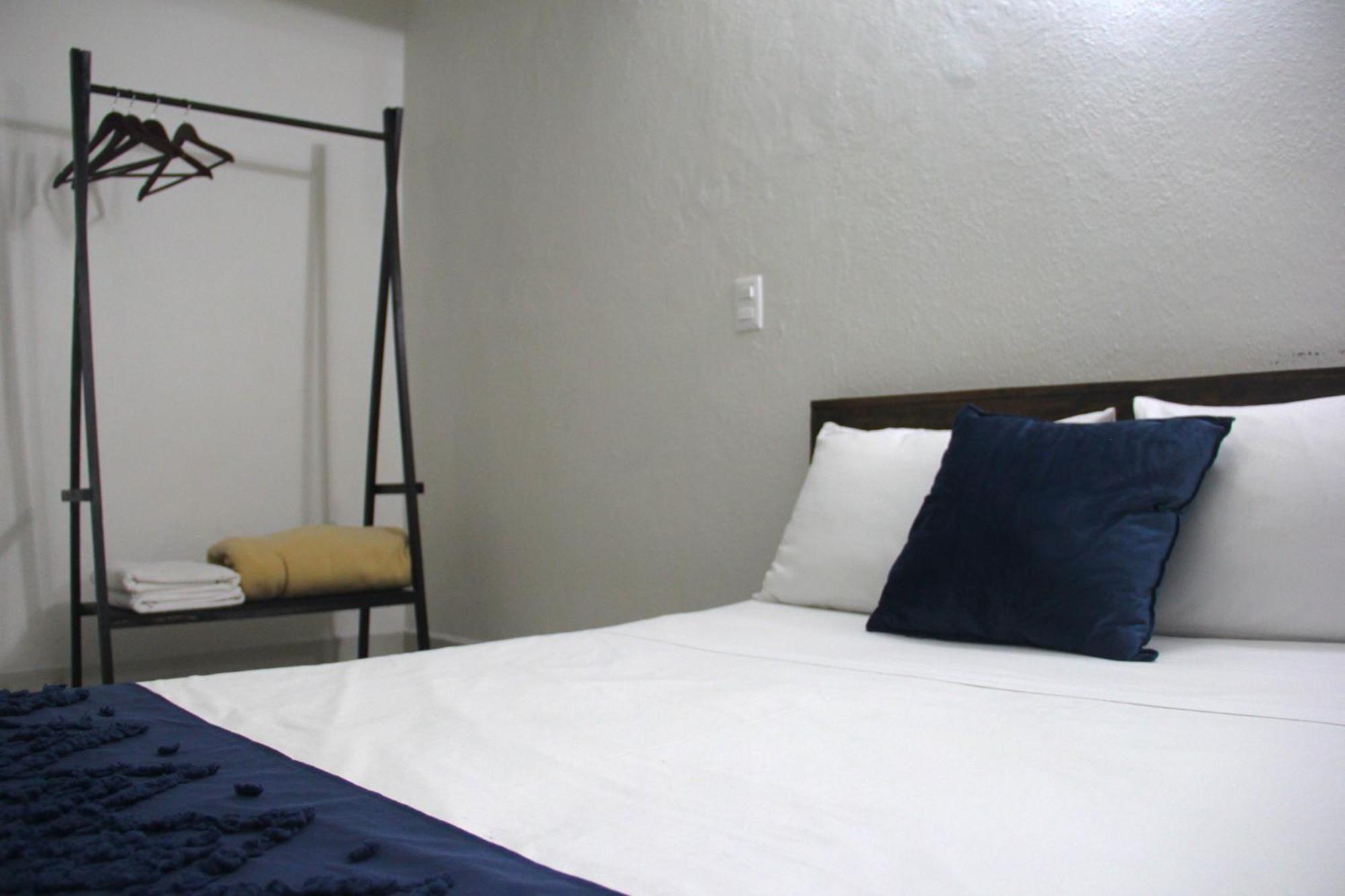 Hotel Juarez 70 Colima Værelse billede